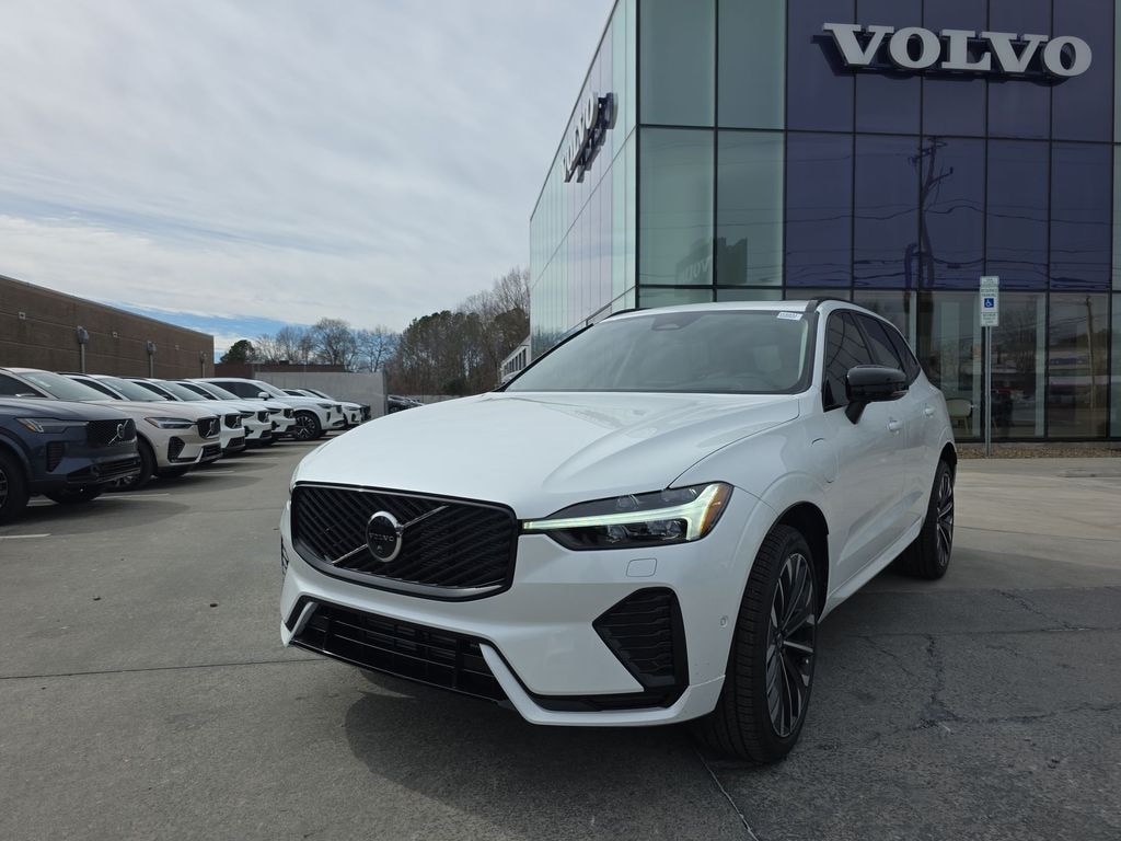 New 2026 Volvo XC60 plug-in hybrid T8 Ultra SUV