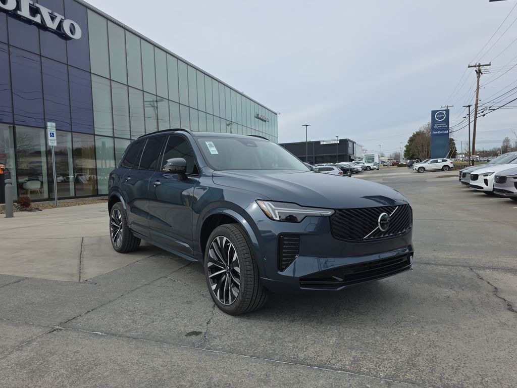 New 2026 Volvo XC90 B6 Ultra Dark Theme 7-Seater SUV