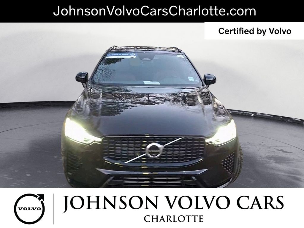 Used 2025 Volvo XC60 plug-in hybrid T8 Plus SUV