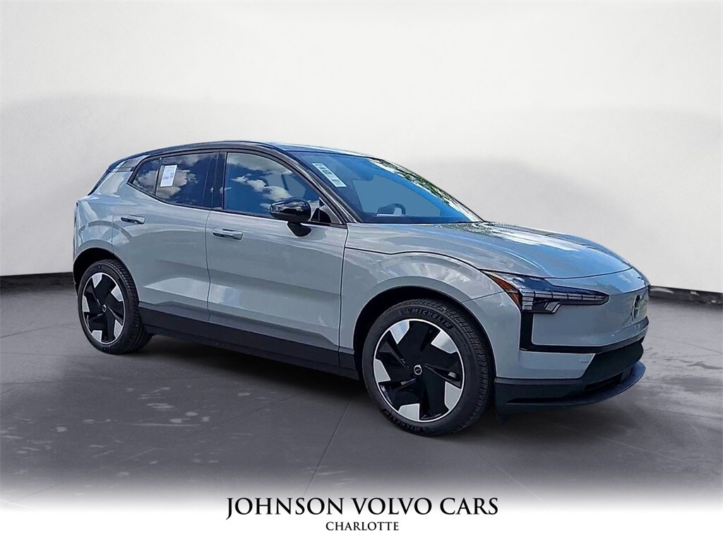 2025 Volvo EX30 Plus - Photo 6