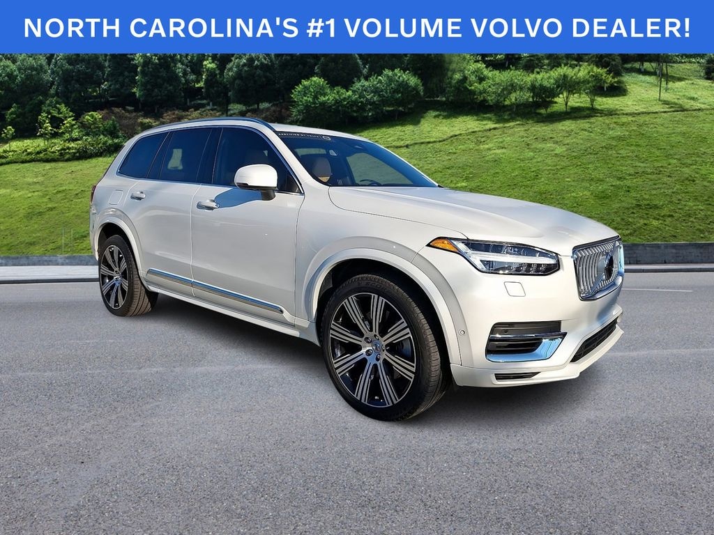 Certified 2025 Volvo XC90 plug-in hybrid T8 Ultra 7-Seater SUV