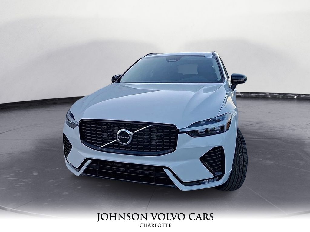 New 2025 Volvo XC60 B5 Core SUV