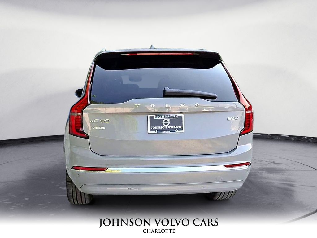 2026 Volvo XC90 photo 3