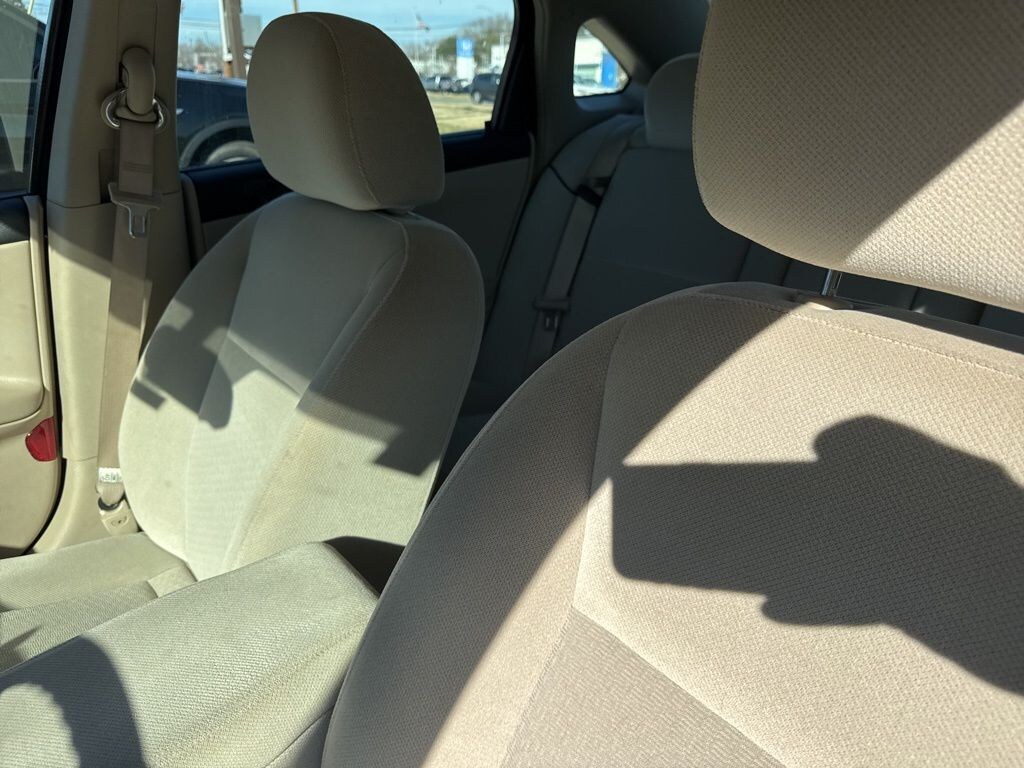 Used 2009 Chevrolet Impala LT w/3.5L Sedan