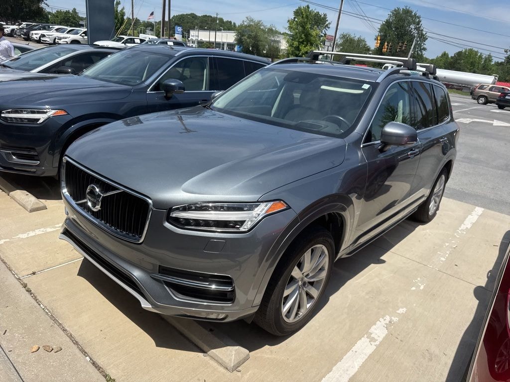 Used 2017 Volvo XC90 T6 AWD Momentum SUV