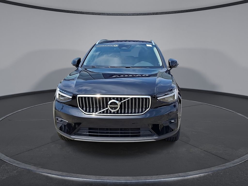 Certified 2024 Volvo XC40 B5 Plus Bright SUV