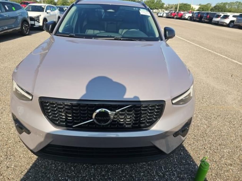 Used 2026 Volvo XC40 B5 Plus SUV
