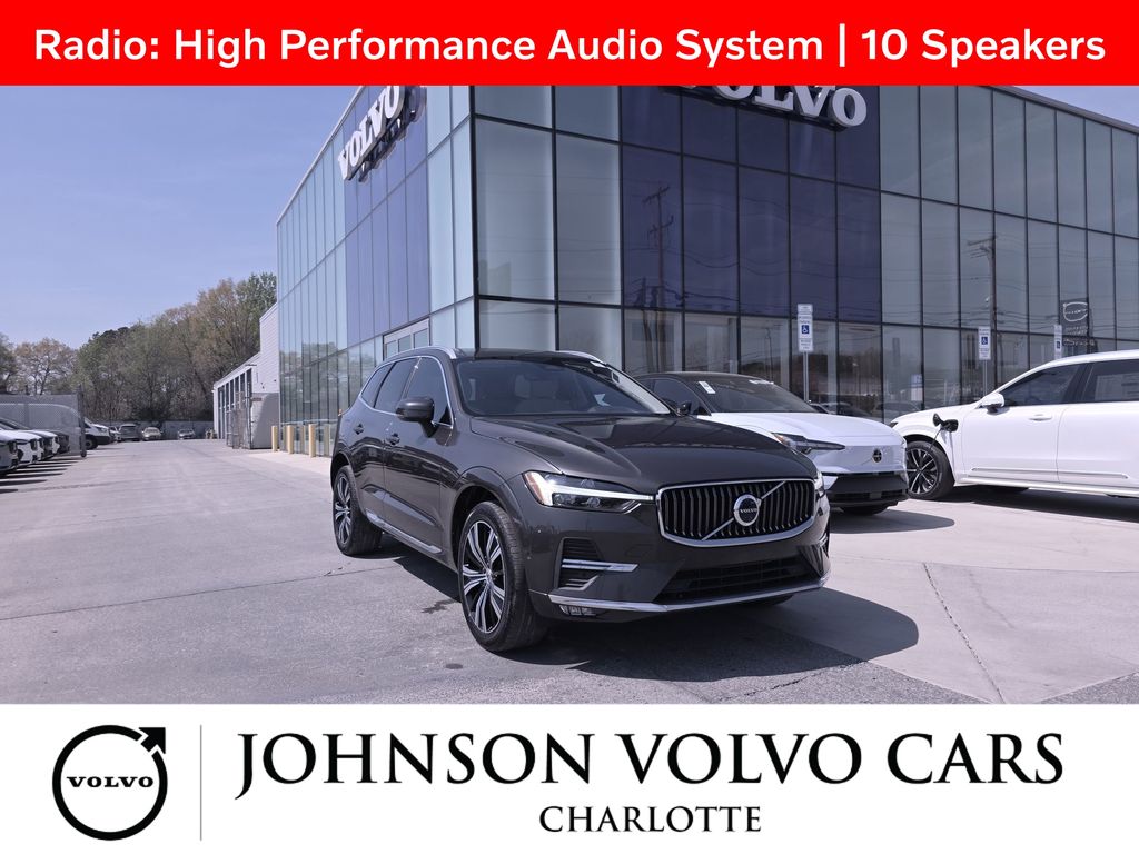 2023 Volvo XC60 B5 Plus Bright Theme FWD's photo
