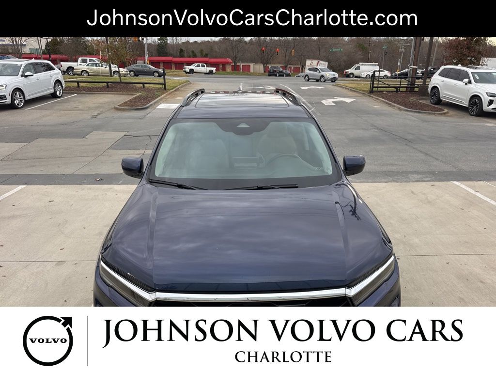 2024 Honda Pilot Touring photo 2