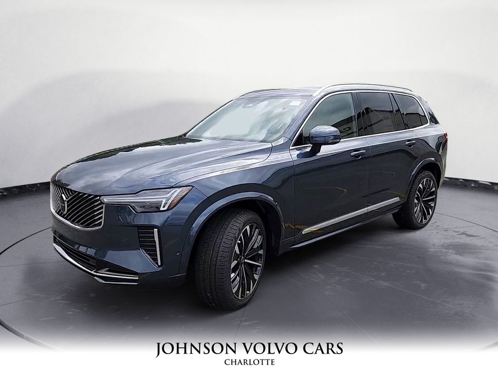 2026 Volvo XC90 B5 Plus photo 4