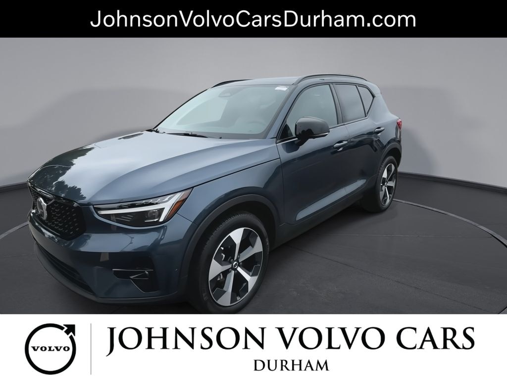 New 2026 Volvo XC40 B5 Plus SUV