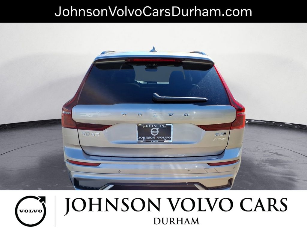 New 2026 Volvo XC60 B5 Plus SUV