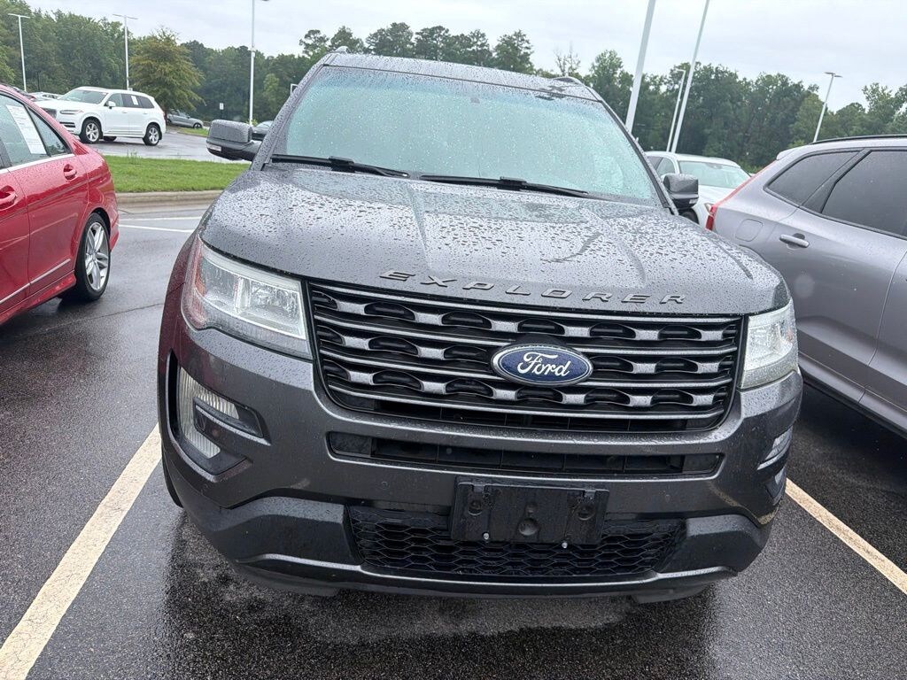 Used 2017 Ford Explorer XLT SUV