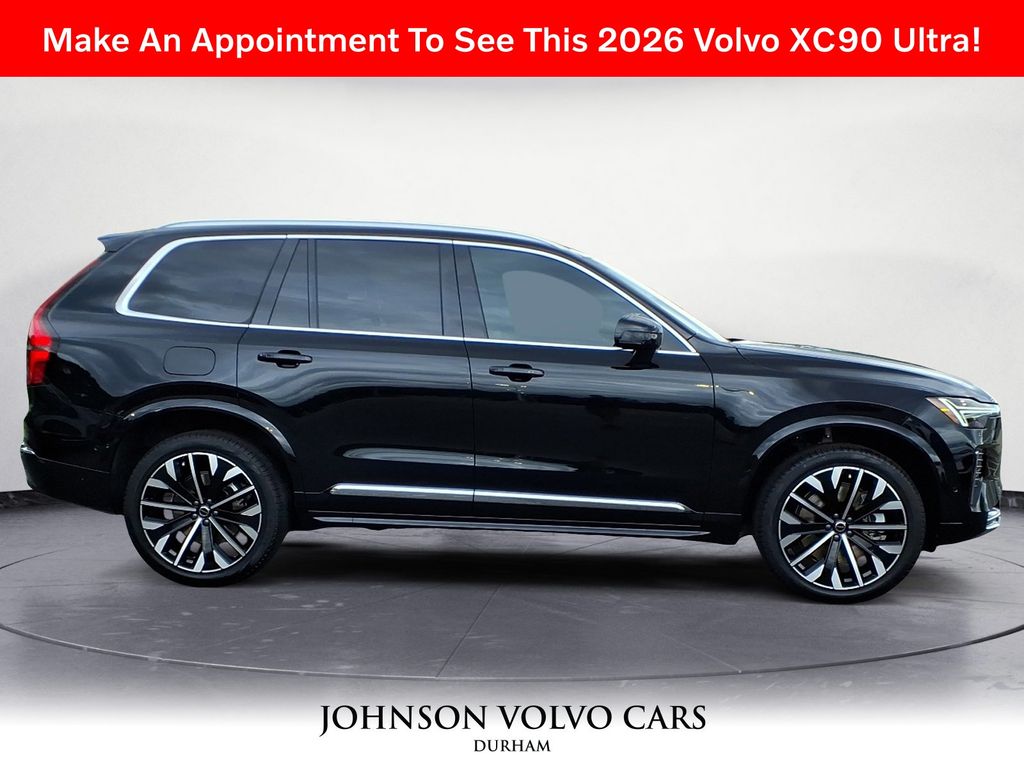 2026 Volvo XC90 T8 AWD photo 2