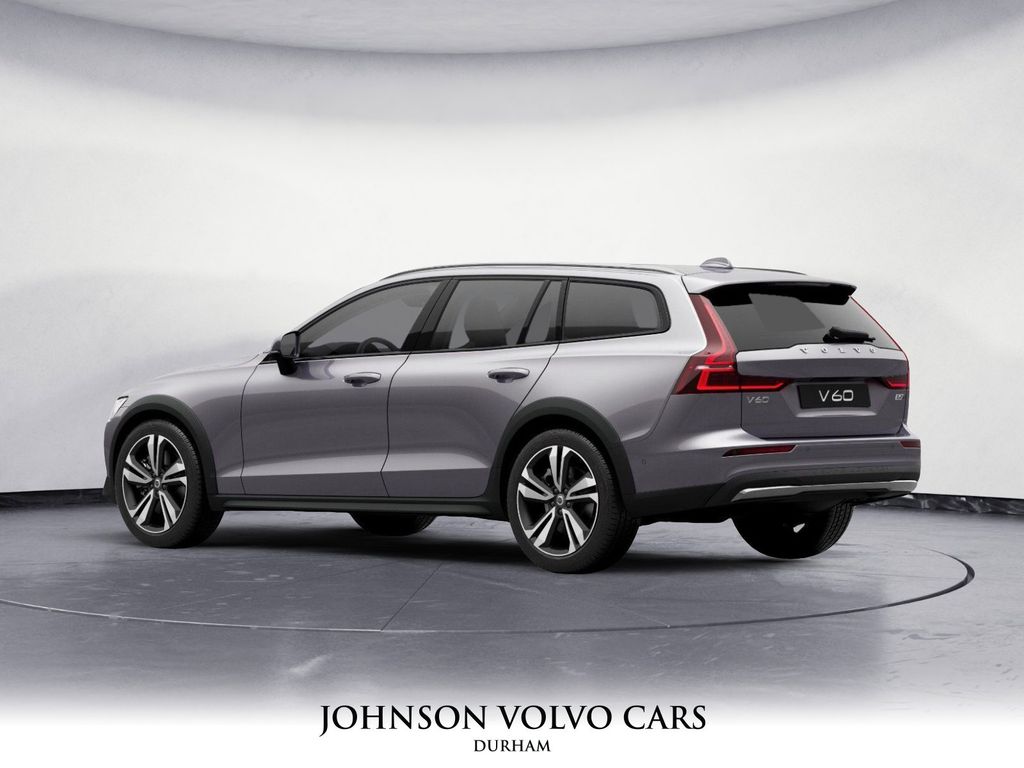 2026 Volvo V60 Cross Country B5 Plus photo 4