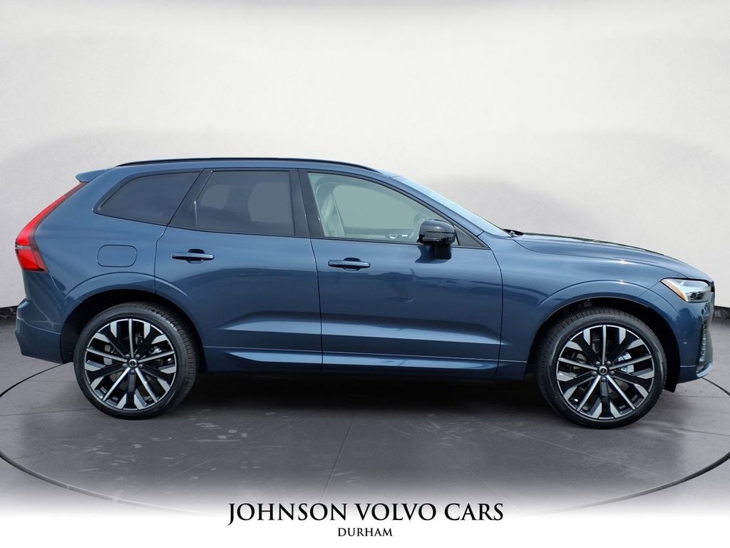 New 2026 Volvo XC60 B5 Ultra SUV