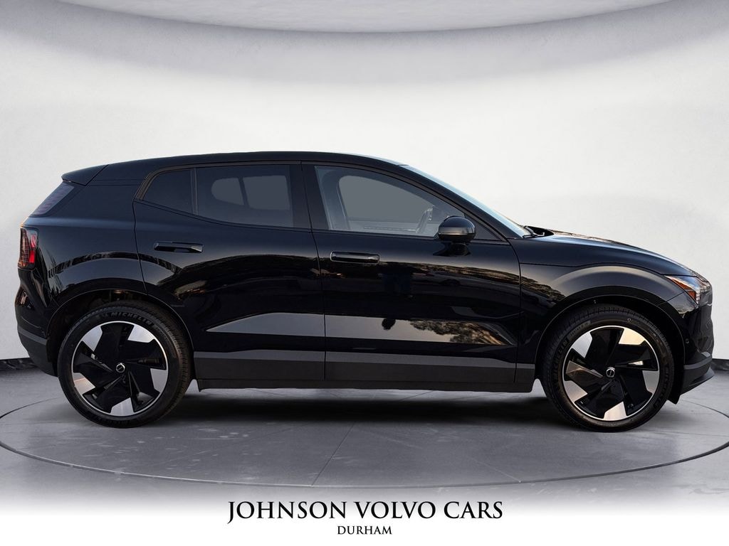 New 2025 Volvo EX30 Twin Motor Ultra SUV