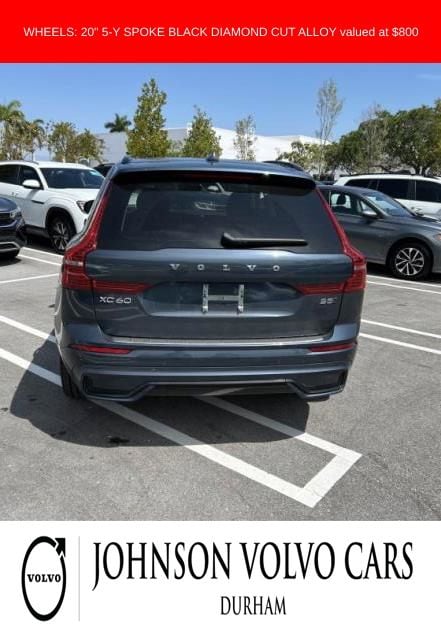 2023 Volvo XC60 B5 Plus Dark Theme AWD's photo
