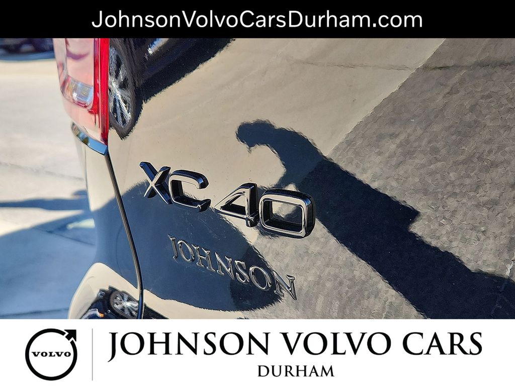 2026 Volvo XC40 Core - Photo 19