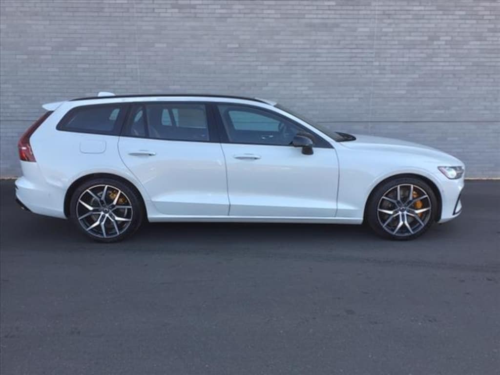 2024 Volvo V60 Recharge PlugIn Hybrid For Sale Durham NC Chapel Hill