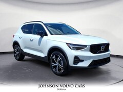 2026 Volvo XC40 B4 Core FWD