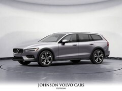 2026 Volvo V60 Cross Country B5 Plus Wagon