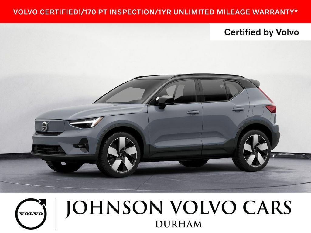 2023 Volvo XC40 Ultimate's photo
