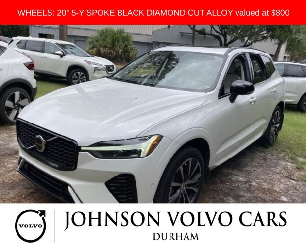 2024 Volvo XC60 B5 Plus Dark Theme AWD's photo