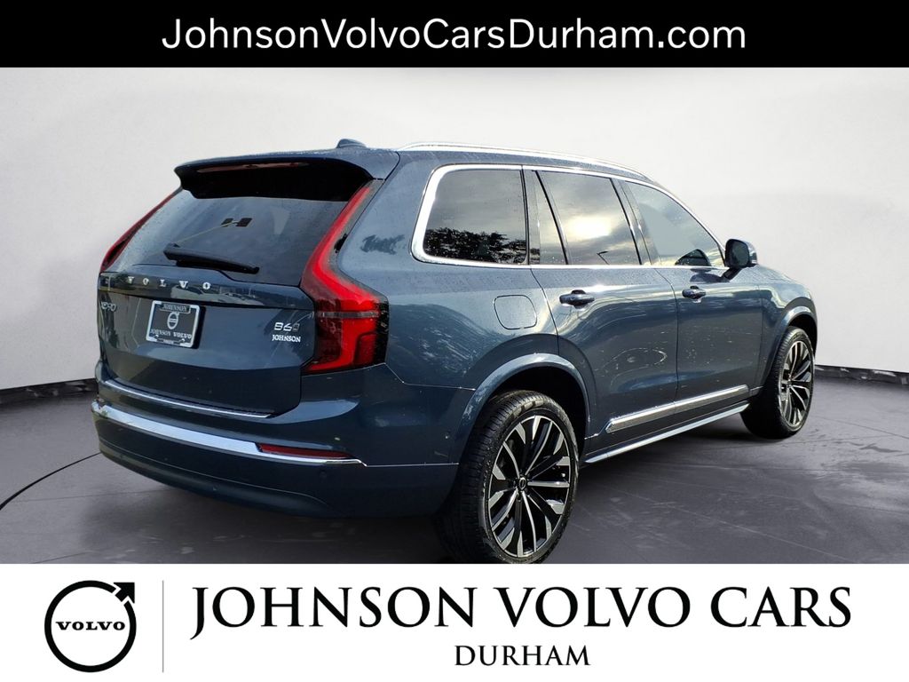 2026 Volvo XC90 Plus photo 3