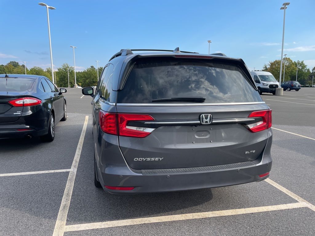 2023 Honda Odyssey Elite photo 4