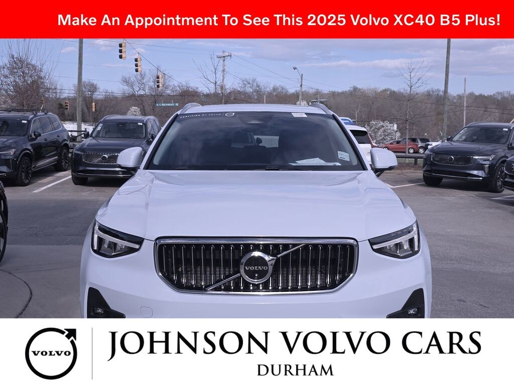 Used 2025 Volvo XC40 B5 Plus Bright Theme SUV