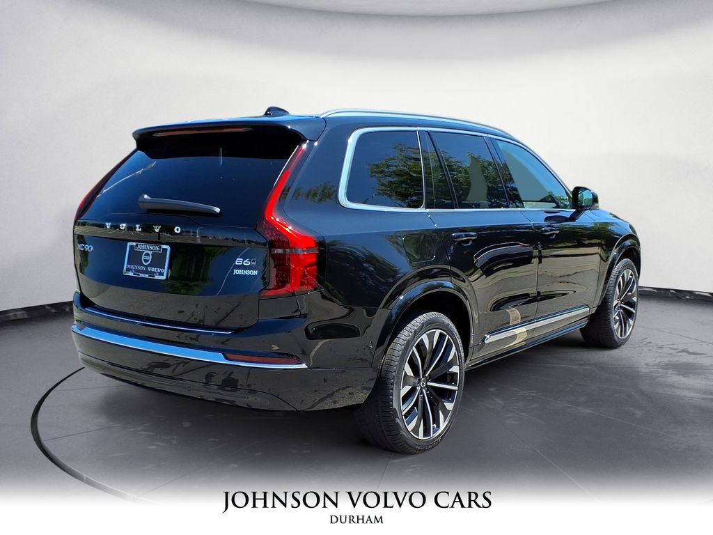 2026 Volvo XC90 Plus photo 3