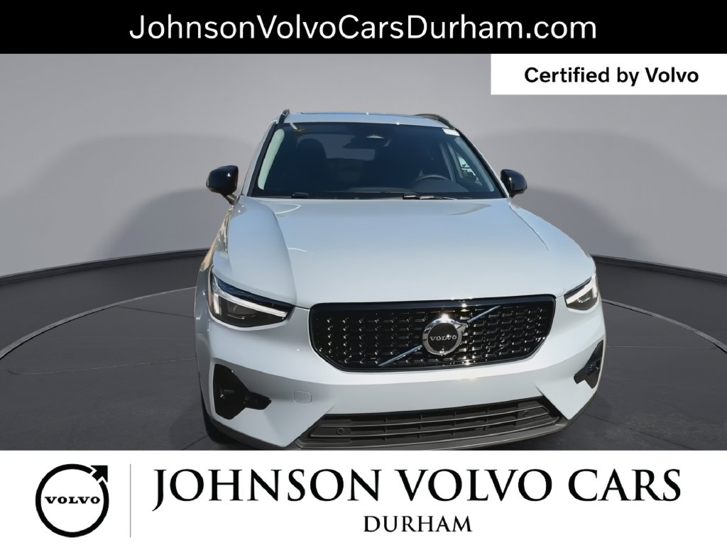 Certified 2026 Volvo XC40 B5 Plus SUV