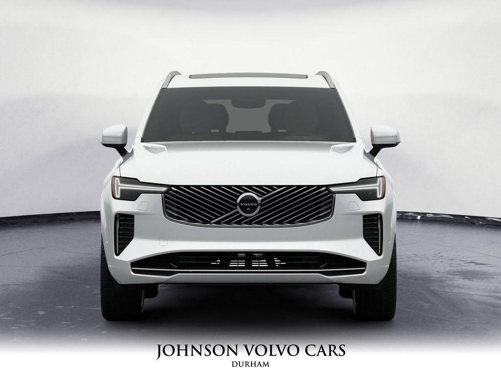 2026 Volvo XC90 Plus photo 2