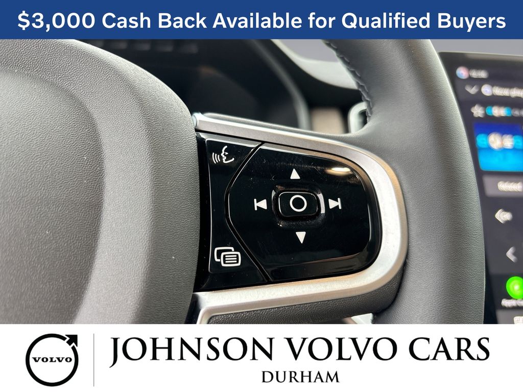 2026 Volvo XC90 Plus - Photo 24