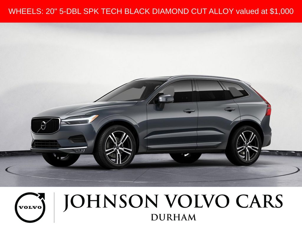 2020 Volvo XC60 Momentum's photo
