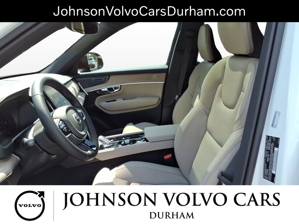 2026 Volvo XC90 Ultra - Photo 13