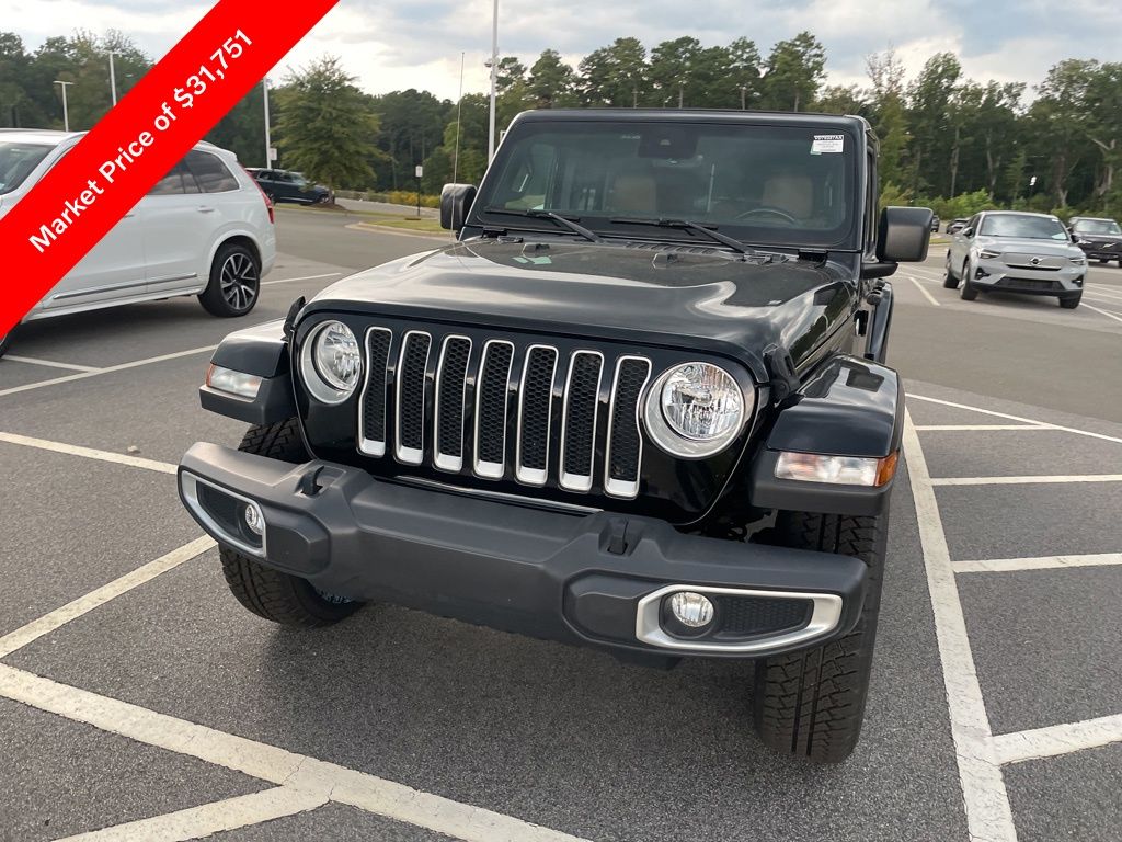 2020 Jeep Wrangler Unlimited Sahara photo 3
