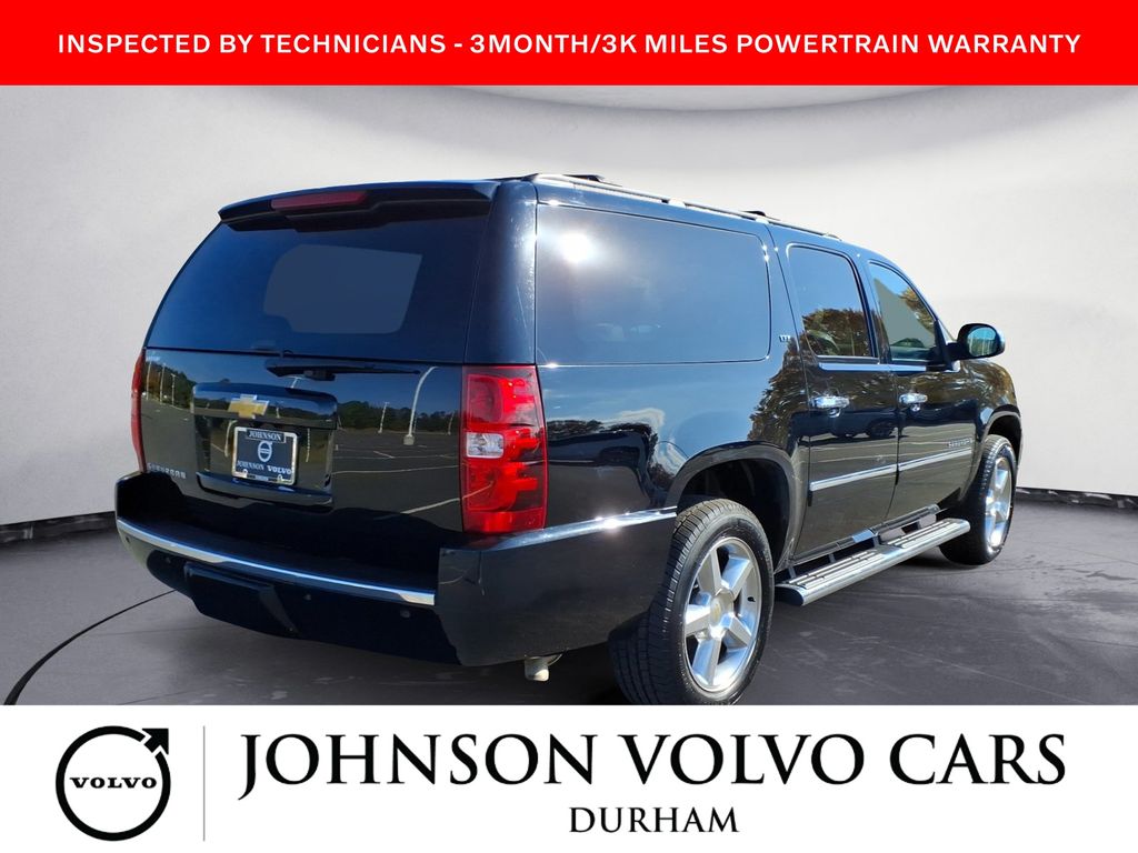 2014 Chevrolet Suburban 1500 LTZ photo 3