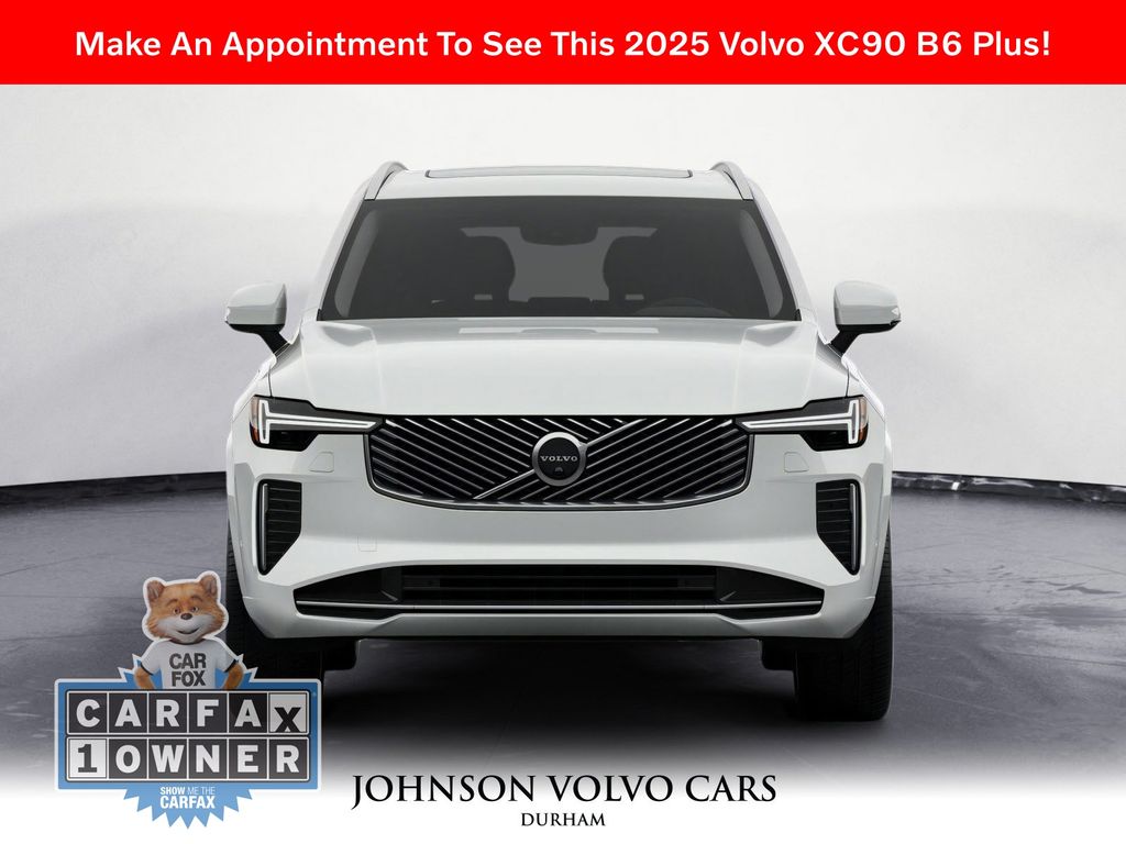 2025 Volvo XC90 Plus photo 2