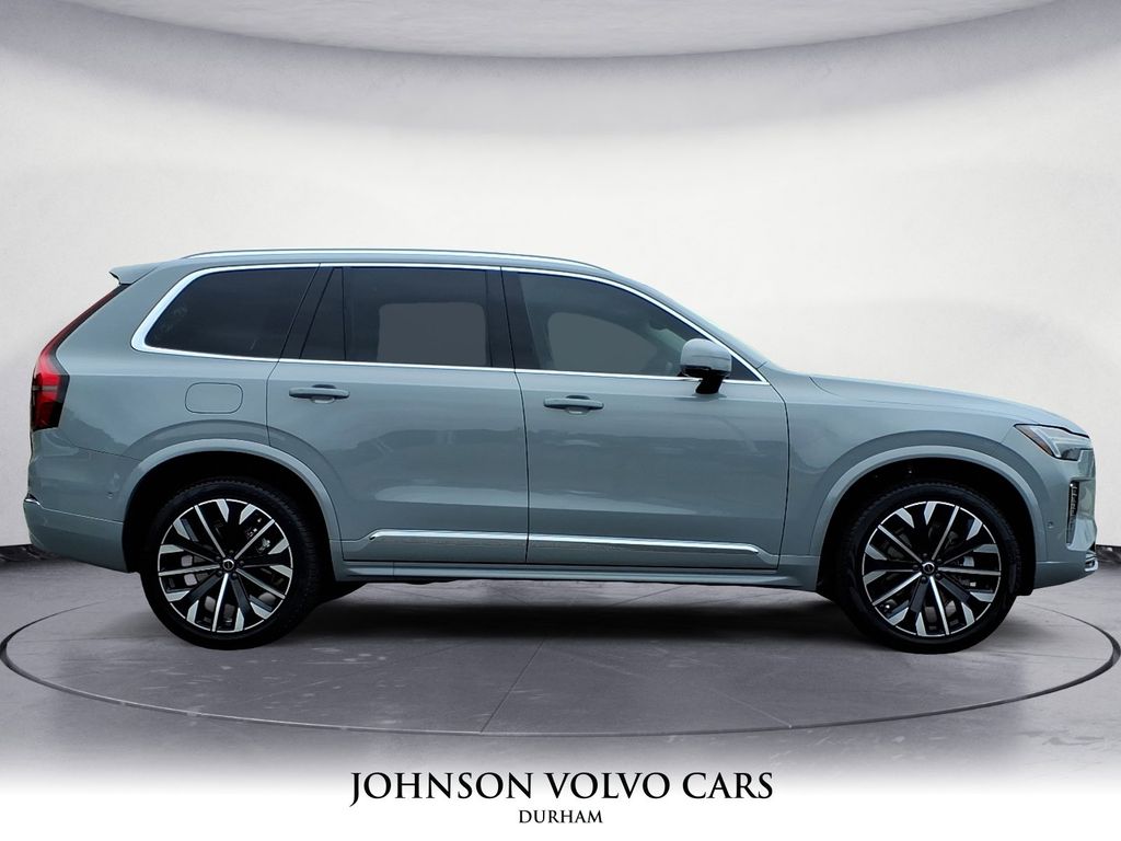 2026 Volvo XC90 photo 2