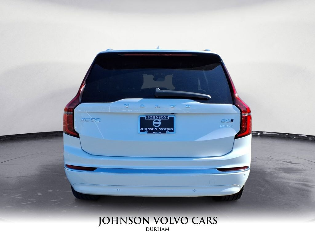 New 2026 Volvo XC90 B6 Core SUV