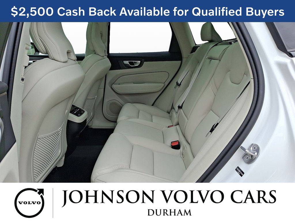 2026 Volvo XC60 Ultra - Photo 13