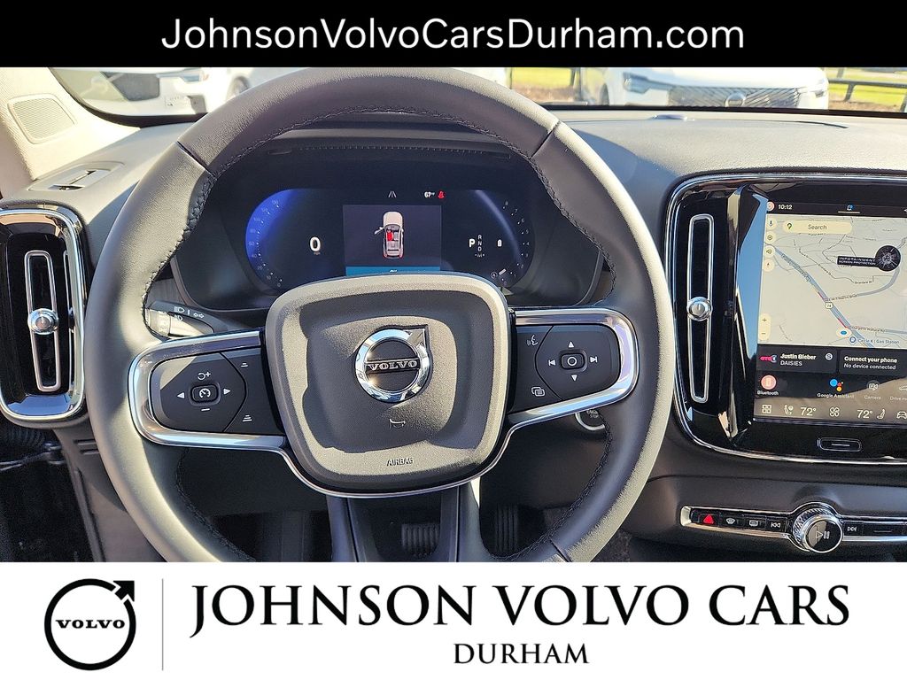 2026 Volvo XC40 Core - Photo 17