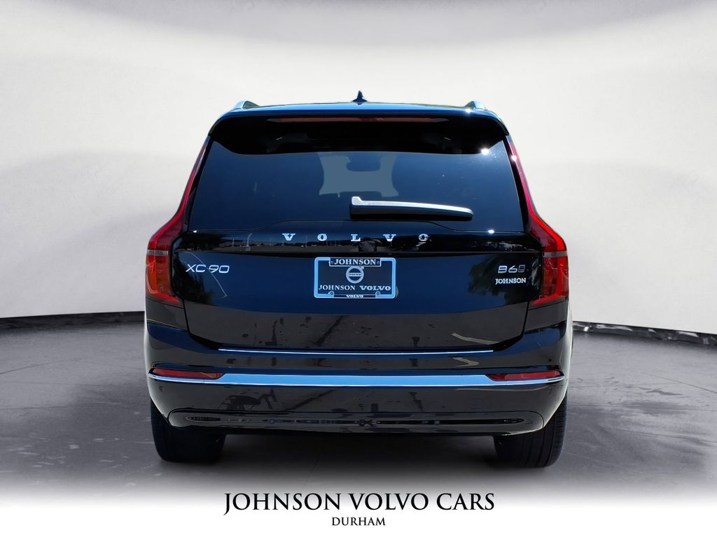 2026 Volvo XC90 Plus photo 4