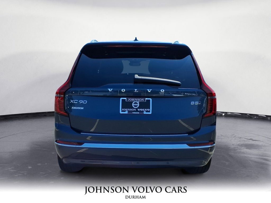 New 2026 Volvo XC90 B5 Plus 7-Seater SUV