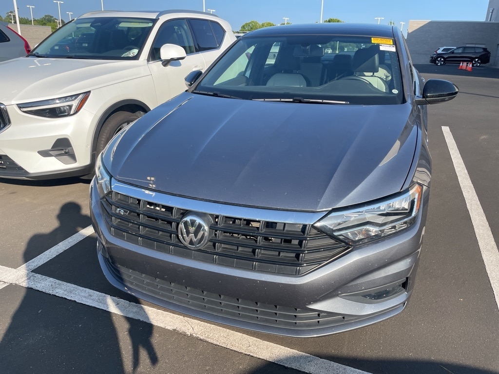 Used 2019 Volkswagen Jetta R-Line with VIN 3VWC57BU8KM209653 for sale in Durham, NC