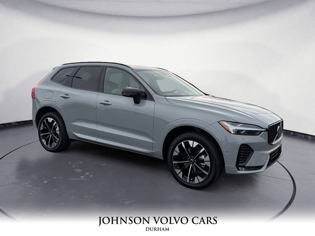 2026 Volvo XC60 Plus's photo