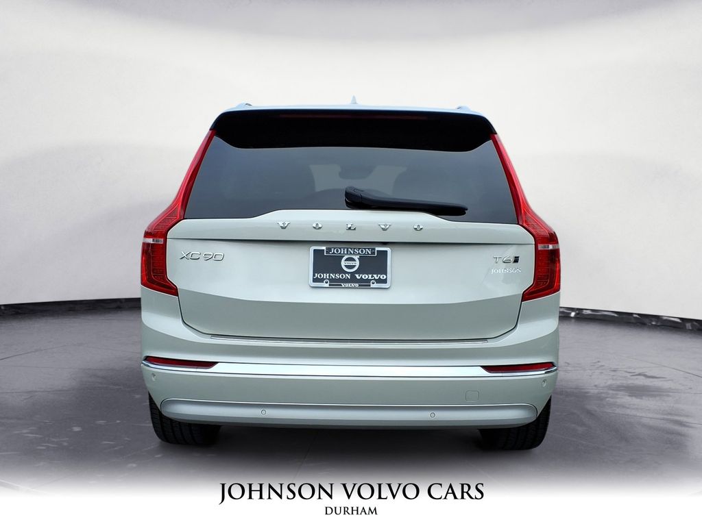 2022 Volvo XC90 T6 Inscription photo 4