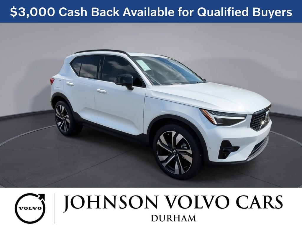 New 2026 Volvo XC40 B5 Ultra SUV